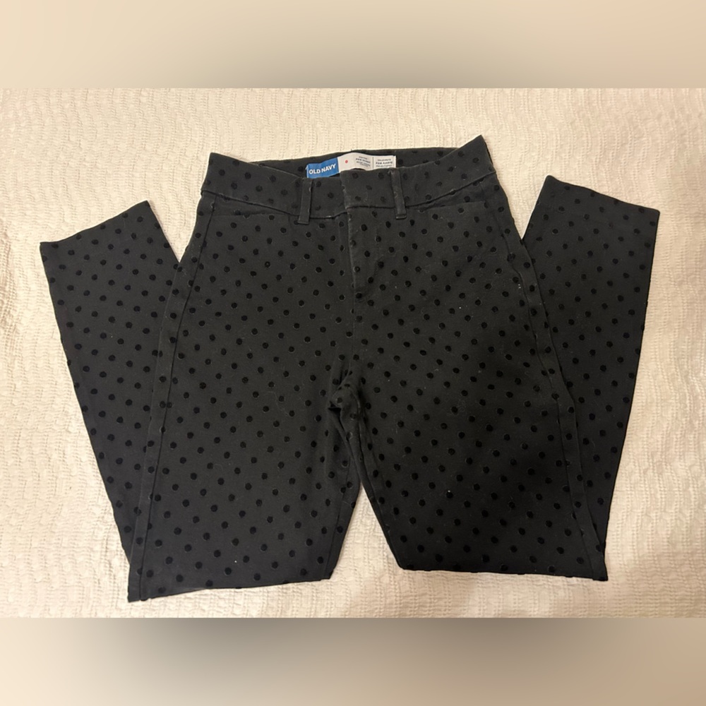 Old Navy Pixie Pant